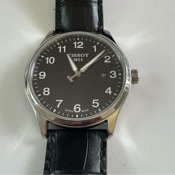 Tissot Gent XL - Picture 2 of 9